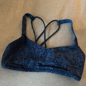 Women's lululemon Blue Strappy sports bra